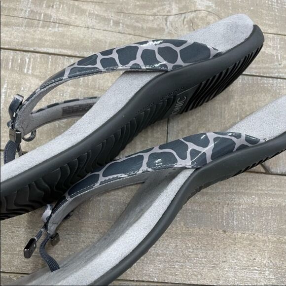 𝅺Vionic Bella Toe Post Sandals - Picture 4 of 5